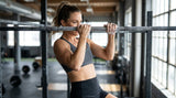 Crossfit & Silikonring: Warum dein Trauring in der Box ein Sicherheitsrisiko ist (und wie du's löst) - SOLID RINGS